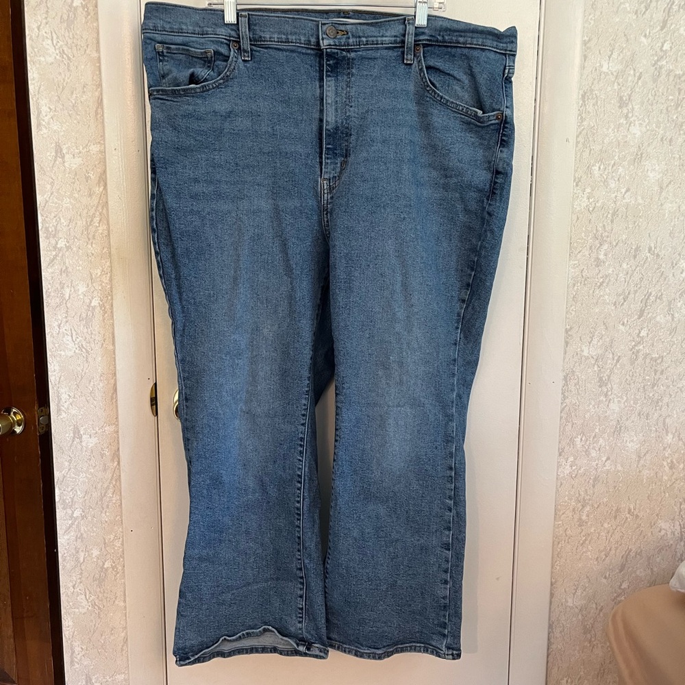 Very high rise and stretchy Jean. Very true to size.